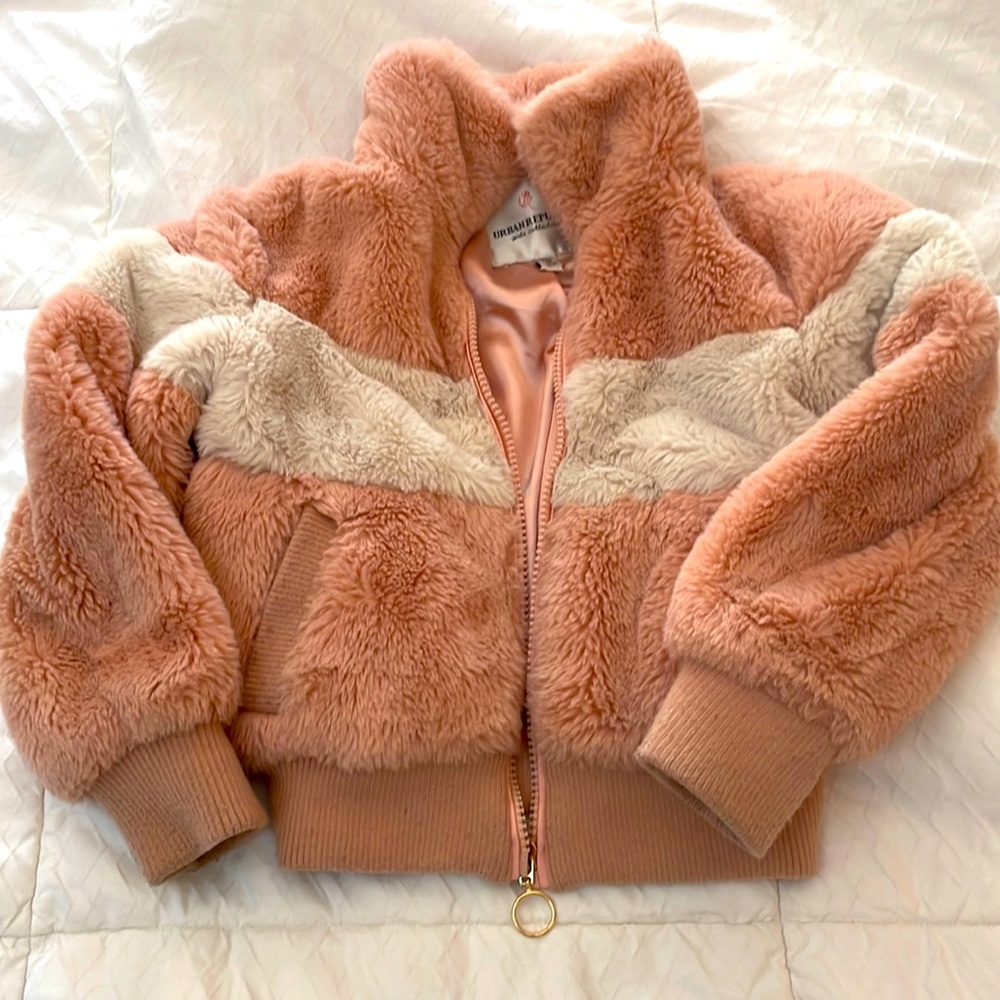 Urban Republic furry toddler jacket size 4
